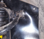 Комплект посиленого брудозахисту моторного відсіку з набором кліпс для Toyota Hilux G8 (2015-т.ч.) - Зображення 9