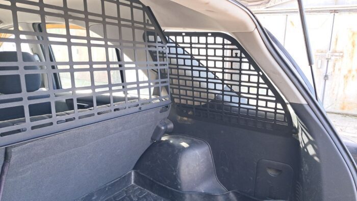 Модульна система зберігання Molle (Молле) для вікон багажника Kia Sorento BL (2002-2009) - Зображення 3