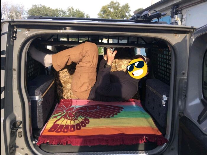 Модульна система зберігання Molle (Молле) для вікон багажника Suzuki Jimny JB64/JB74 (2018+) - Зображення 17