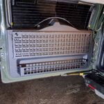 Відкидний стіл на двері багажника Toyota FJ Cruiser - Зображення 3