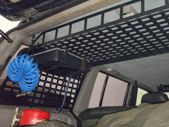 Модульна система зберігання Molle (Молле) для вікон багажника Toyota Hiace - Зображення 5
