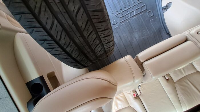 Кронштейн запасного колеса в багажник Lexus LX570 - Зображення 10
