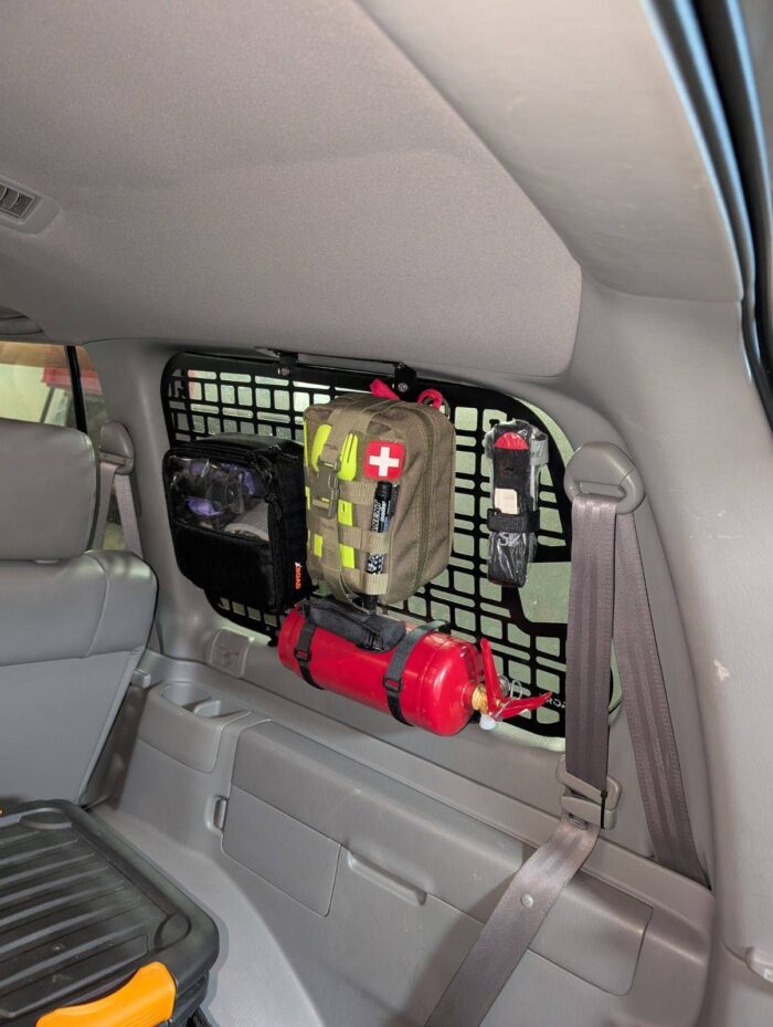 Модульна система зберігання Molle (Молле) для вікон багажника Jeep Grand Cherokee WK2 (2011-2022) - Зображення 4