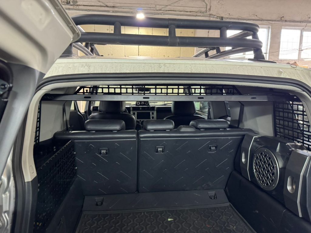 Полиця під стелю в багажник для Toyota FJ Cruiser