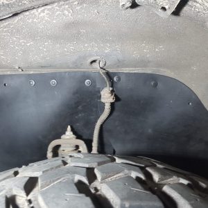 Комплект посиленого брудозахисту моторного відсіку з набором кліпс для Mitsubishi L200 G3 (1996-2004)