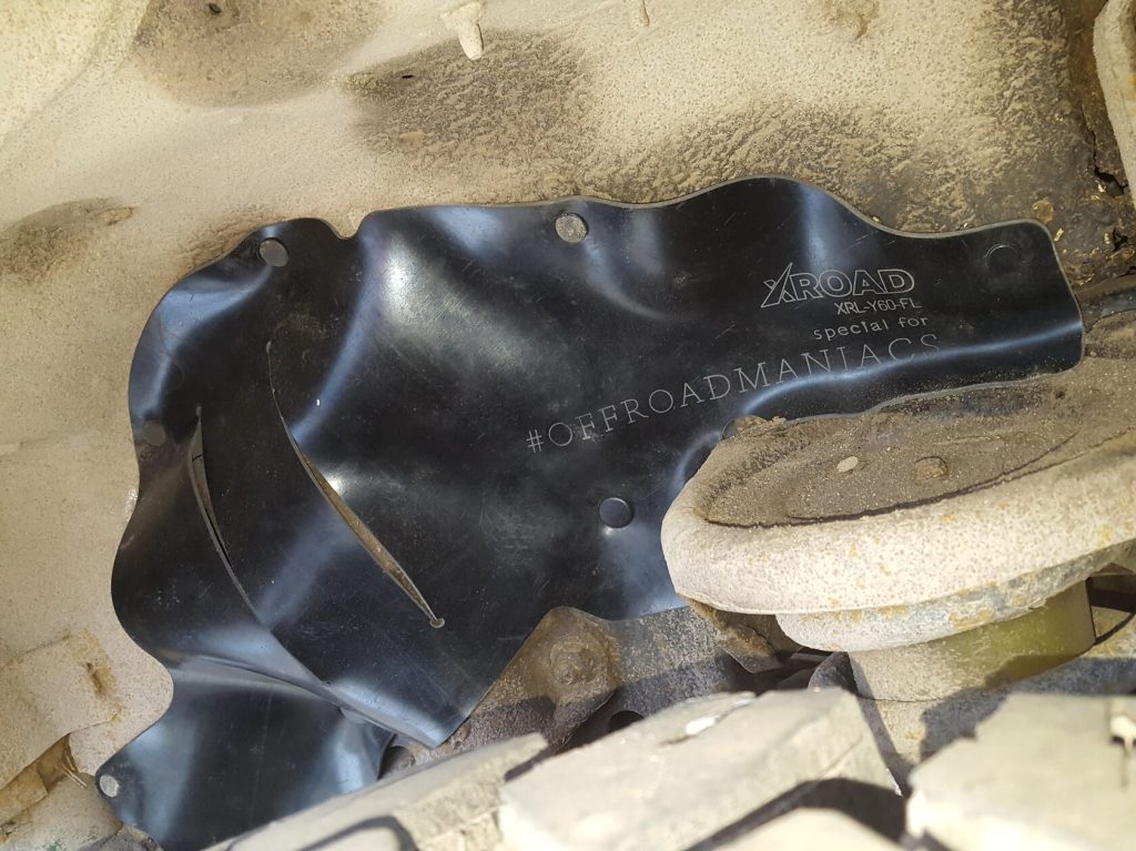 Комплект посиленого брудозахисту моторного відсіку з набором кліпс для  Nissan Patrol Y60 (1987-1997)