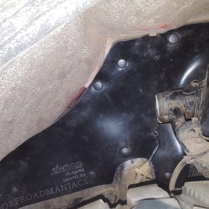 Комплект посиленого брудозахисту моторного відсіку з набором кліпс для Toyota Hilux G8 (2015-т.ч.)