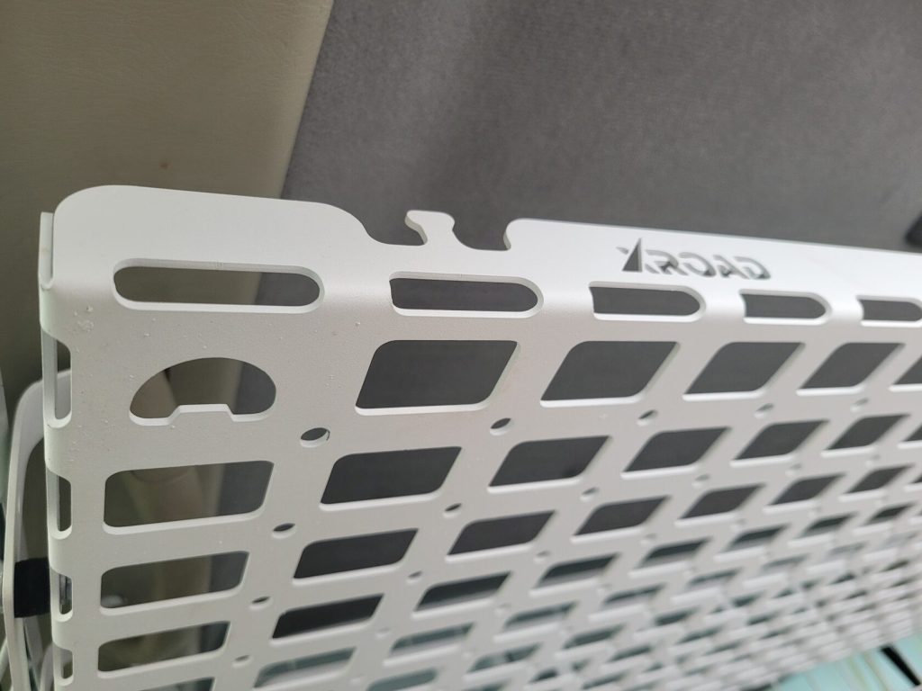 Полиця під стелю в багажник для Nissan Patrol Y60