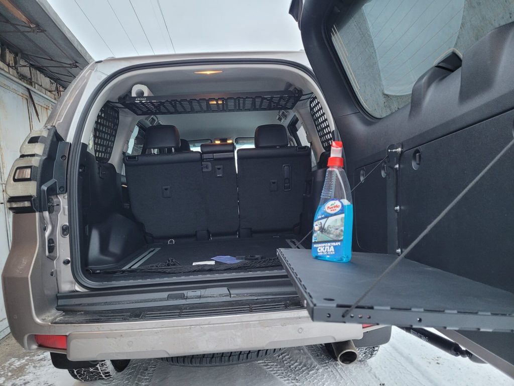 Відкидний стіл на двері багажника Toyota Land Cruiser Prado 150/Lexus GX 460, короткий