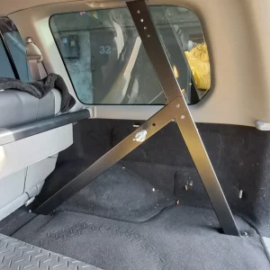 Кронштейн запасного колеса в багажник Lexus LX470