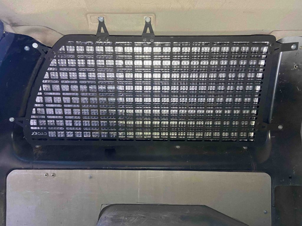 Модульна система зберігання Molle (Молле) для вікон багажника Xin Kai SUV x3