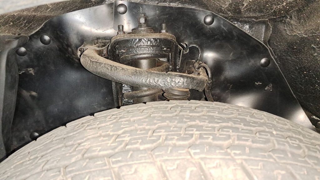 Комплект посиленого брудозахисту моторного відсіку з набором кліпс для Toyota Hilux G7 (2004-2014)