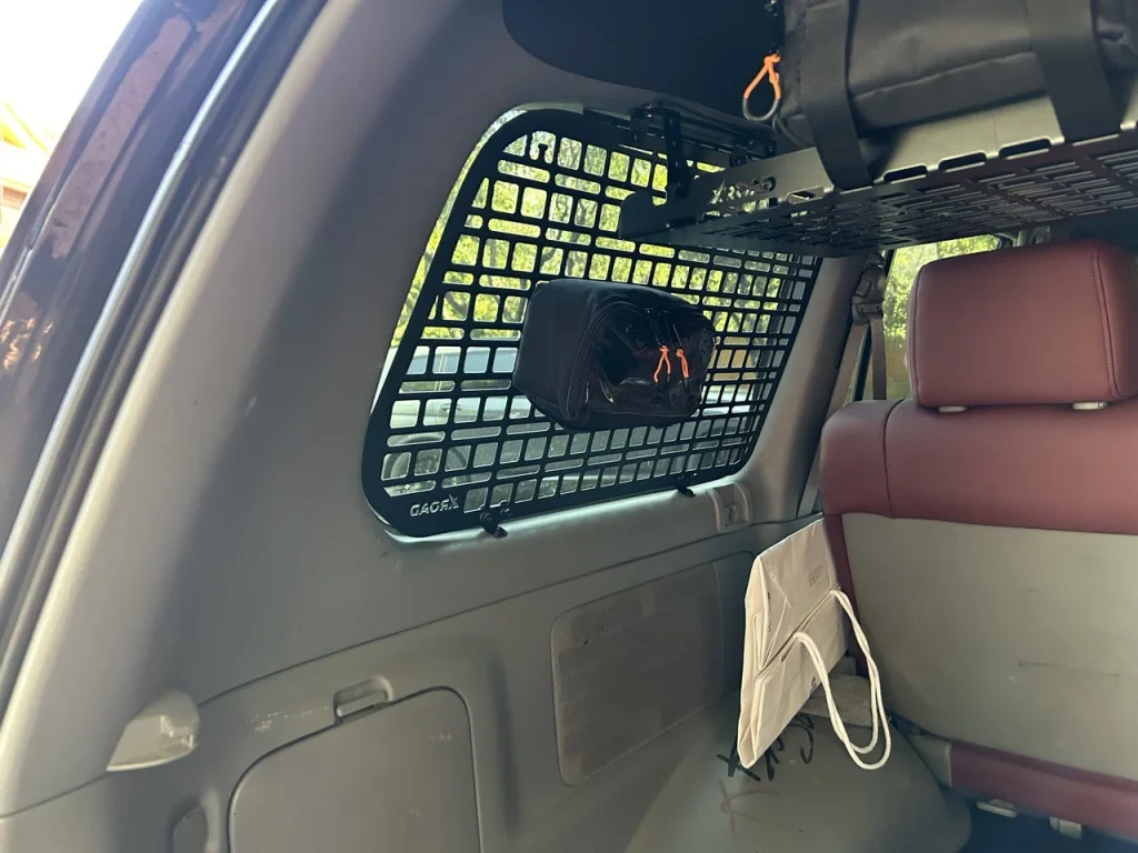 Модульна система зберігання Molle (Молле) для вікон багажника Toyota Land Cruiser 100