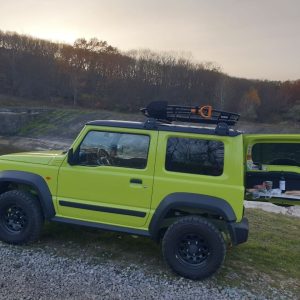 Відкидний стіл на двері багажника Suzuki Jimny (2018+)