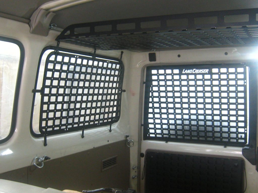 Модульна система зберігання Molle (Молле) для вікон багажника Toyota Land Cruiser 78