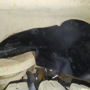 Пильник моторного відсіку задня частина лівий для Nissan Patrol Y61 (1997-2010)