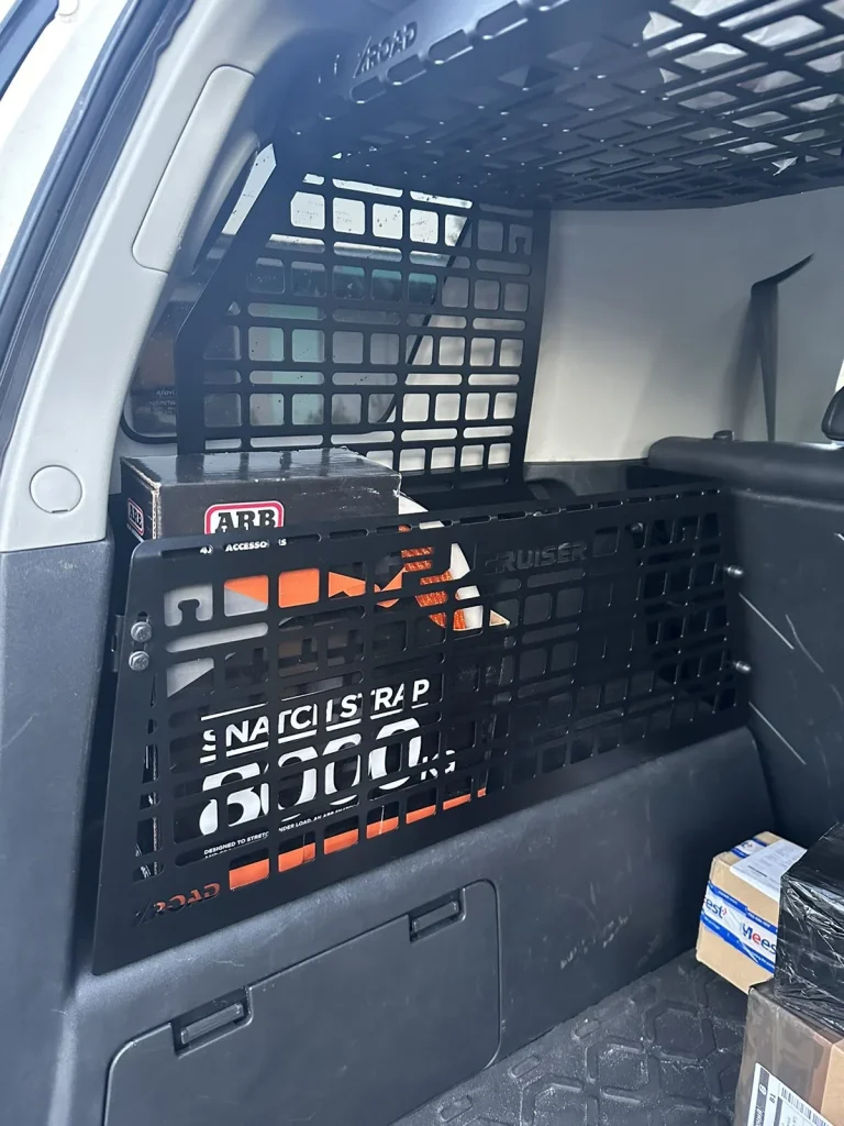 Molle (Молле) органайзер для багажника Toyota FJ Cruiser