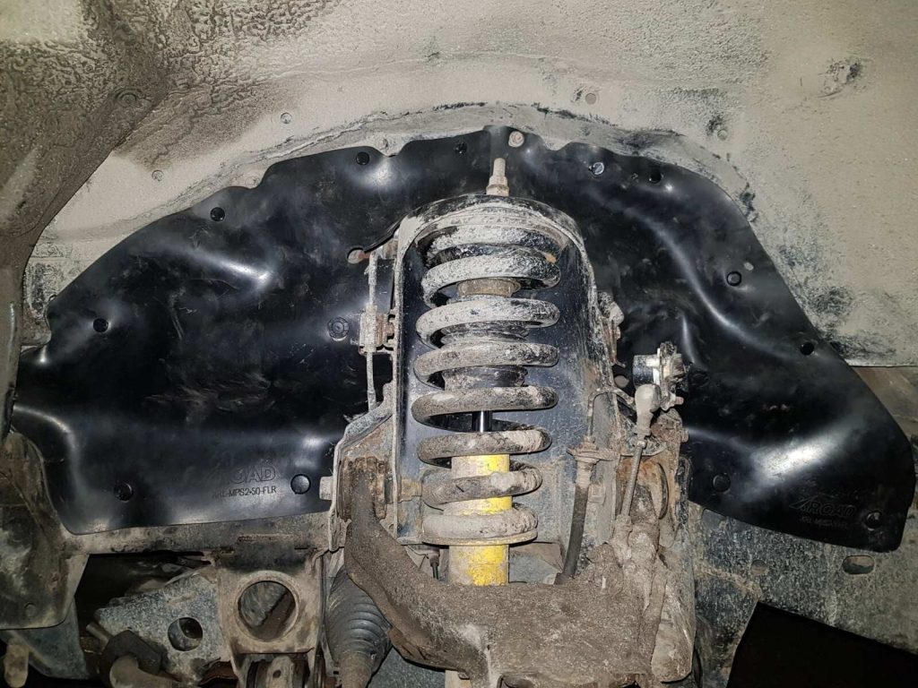 Комплект посиленого брудозахисту моторного відсіку з набором кліпс для Mitsubishi Pajero Sport G2 (2008-2014)