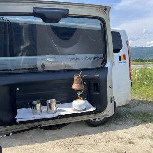 Відкидний стіл на двері багажника Land Rover Discovery 1 / 2