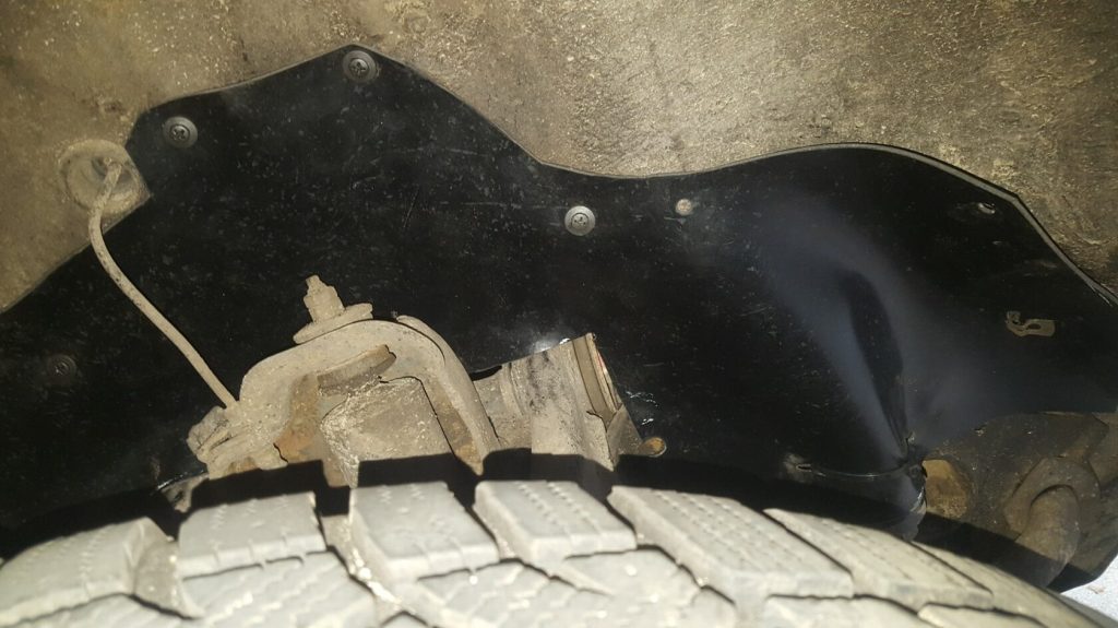 Комплект офроудних пильників моторного відсіку з набором кліпс для Mitsubishi Pajero G2 (1997-2003)