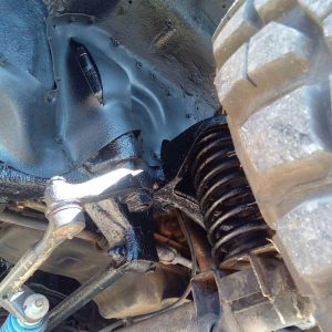 Пильник моторного відсіку передня ліва частина для Nissan Patrol Y60 (1987—1997)