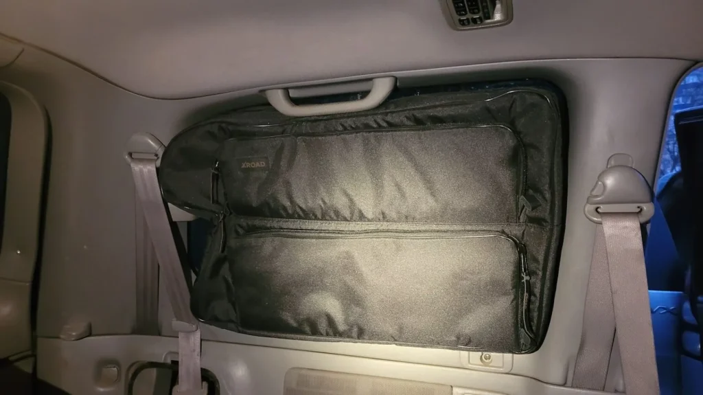 Термосумка-органайзер на вікно багажника Toyota Land Cruiser 100