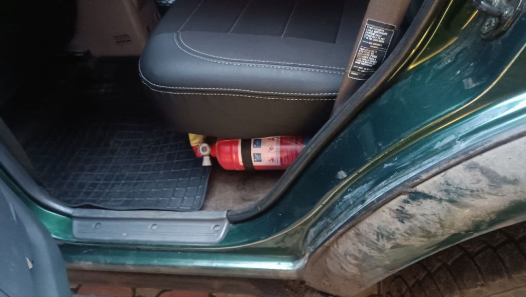 Молле панель для вогнегасника на Mitsubishi Pajero Sport 1