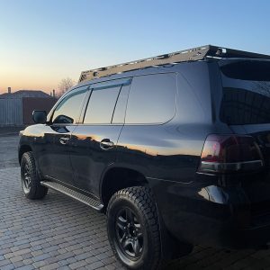 Експедиційний багажник на Toyota Land Cruiser 200