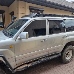 Експедиційний багажник на Toyota Land Cruiser 100