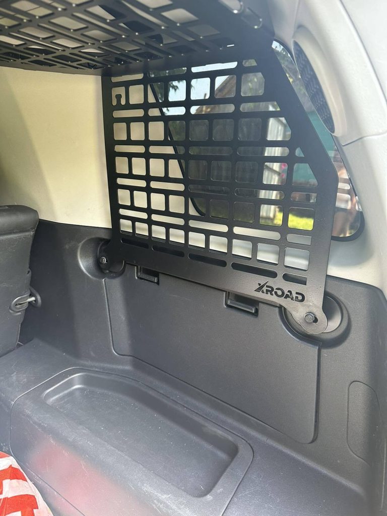 Молле-панель для вікон багажника Toyota FJ Cruiser