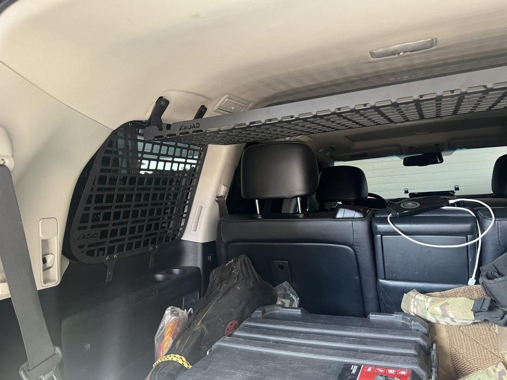 Модульна система зберігання Molle (Молле) для вікон багажника Toyota Land Cruiser 200