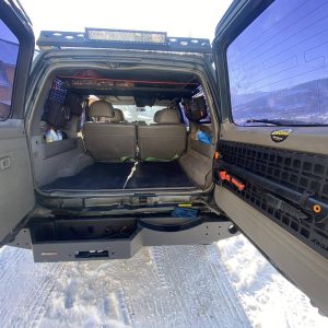 Модульна система зберігання Molle (Молле) на вікно багажника Nissan Patrol Y61