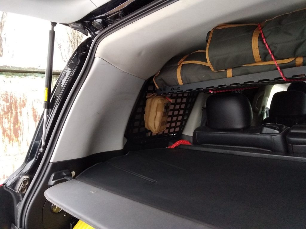 Модульна система зберігання Molle (Молле) для вікон багажника Toyota Land Cruiser 200