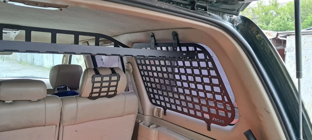 Полиця під стелю в багажник Toyota Land Cruiser 100