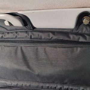 Термосумка-органайзер на вікно багажника Mitsubishi Pajero G3 (1999-2006)