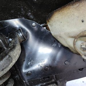 Комплект посиленого брудозахисту моторного відсіку з набором кліпс для Toyota Tundra Sequoia G1 (2001-2006)