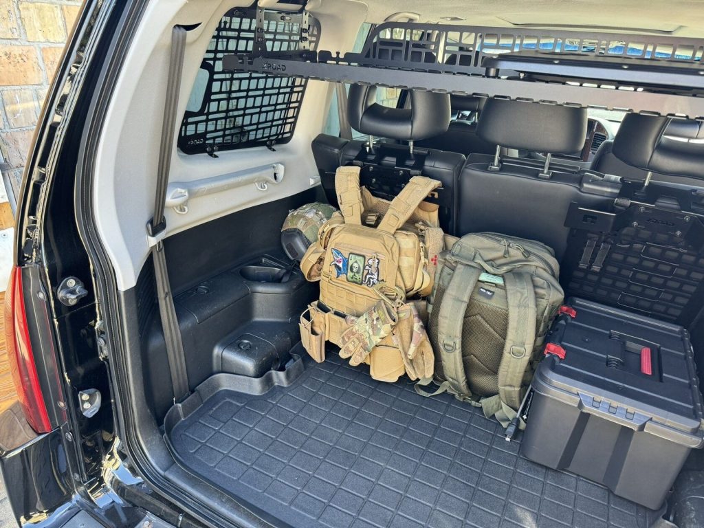 Модульна система зберігання Molle (Молле) для вікон багажника Mitsubishi Pajero 3