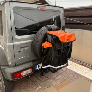 Сумка на запасне колесо на двері багажника