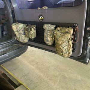 Відкидний стіл на двері багажника Toyota Land Cruiser Prado 90