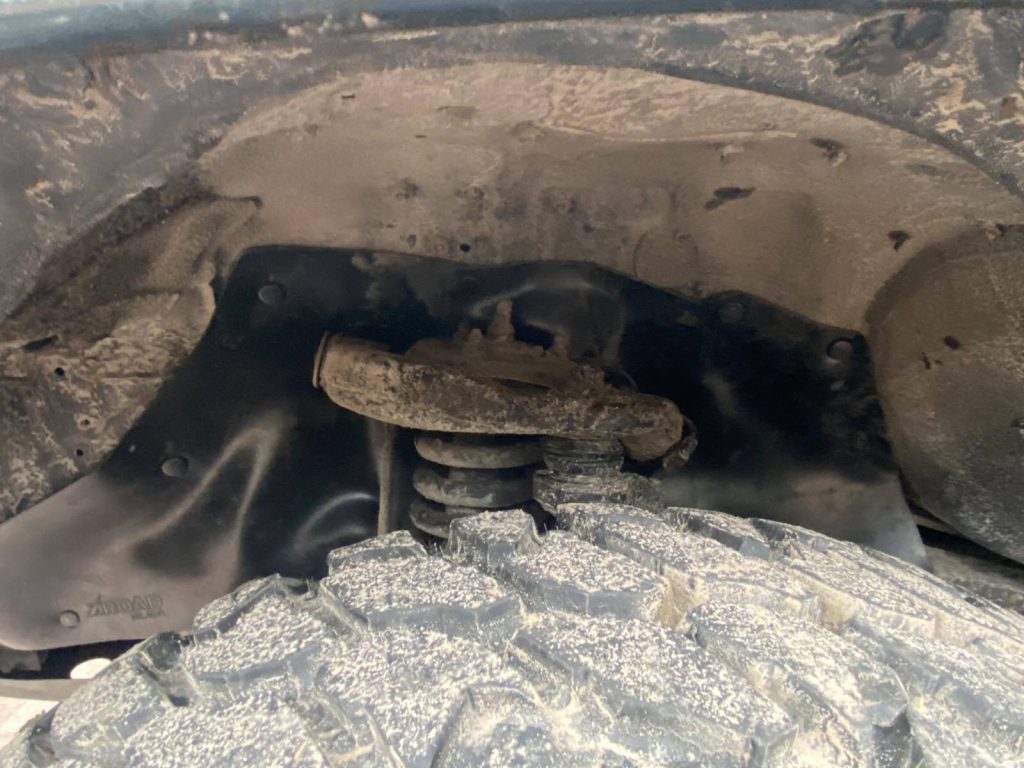 Комплект посиленого брудозахисту моторного відсіку з набором кліпс для Toyota Land Cruiser Prado 90 (1996-2002)