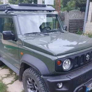 Відкидна рамка номерного знака для встановлення на клюз лебідки