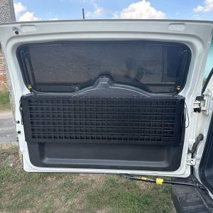 Відкидний експедиційний стіл на двері багажника Toyota FJ Cruiser — складний стіл MOLLE для кемпінгу та off-road