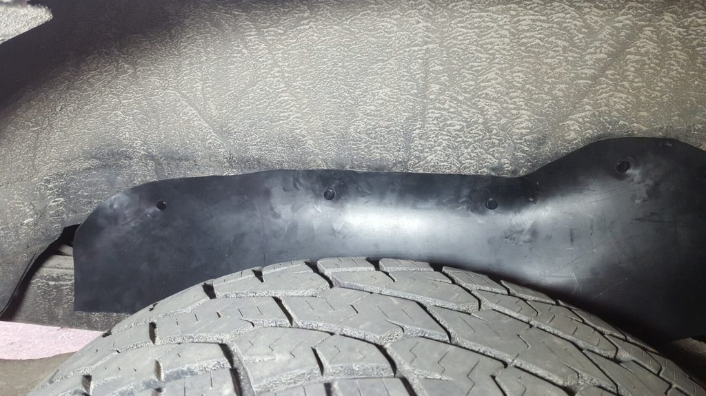 Комплект офроудних пильників задньої арки з набором кліпс для Mitsubishi Pajero Sport G1 (1998-2008)