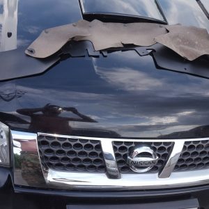 Комплект офроудних пильників моторного відсіку з набором кліпс для Nissan NP300/Navara (1997-2004)