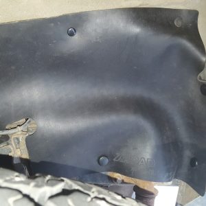 Комплект офроудних пильників моторного відсіку з набором кліпс для Nissan NP300/Navara (1997-2004)