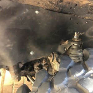 Комплект офроудних пильників моторного відсіку з набором кліпс для Nissan Terrano (1985-1995)