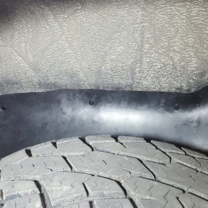 Комплект посиленого брудозахисту задньої арки з набором кліпс для Mitsubishi L200 (1996-2007)