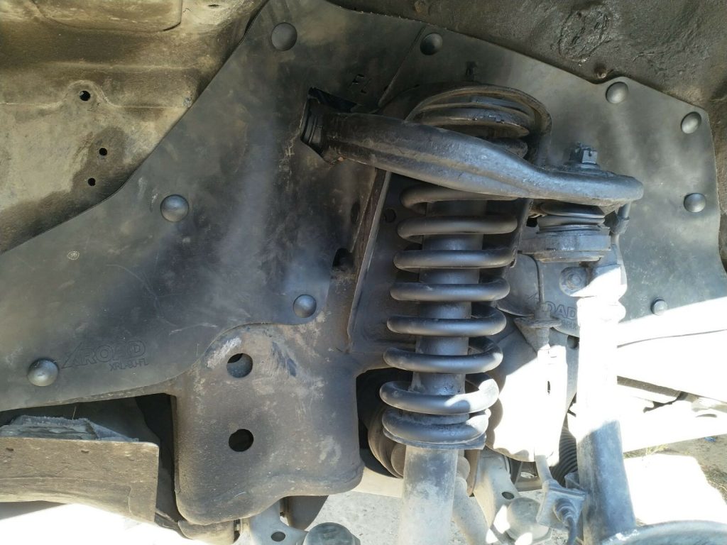 Комплект посиленого брудозахисту моторного відсіку з набором кліпс для Toyota Land Cruiser Prado 90 (1996-2002)