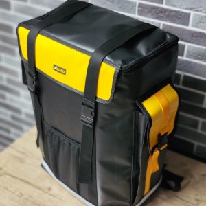 Сумка на запасне колесо на двері багажника