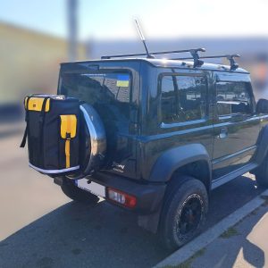 Сумка на запасне колесо на двері багажника